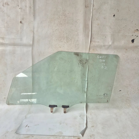 Vidrio puerta DEL-IZQ Suzuki Swift 2016 - 1.2 4x2 Bencina Mecánico