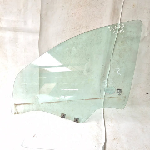 Vidrio puerta DEL-IZQ Renault Duster 2015 - 4x2 Bencina Mecánico