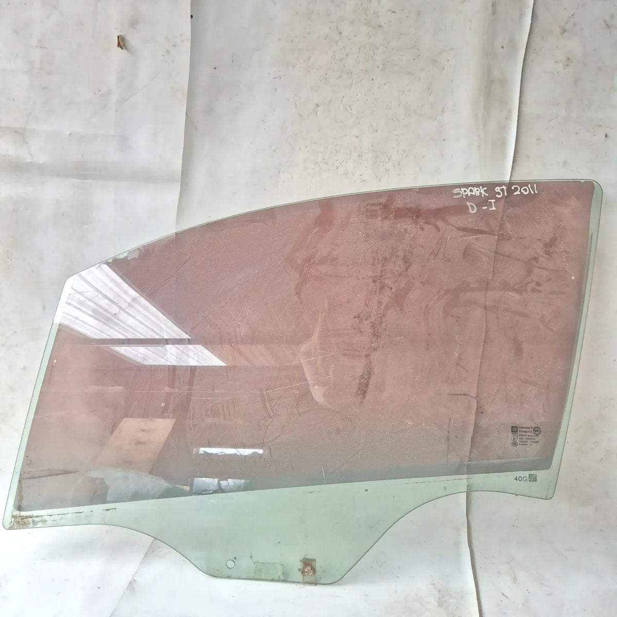 Vidrio puerta DEL-IZQ Chevrolet Spark GT 2011 - 4x2 Bencina Mecánico