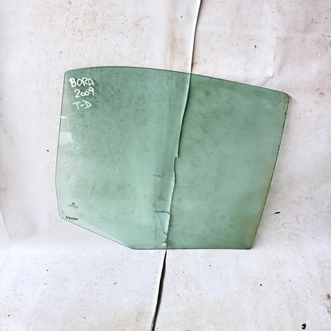Vidrio puerta TRA-DER Volkswagen Bora 2009 - 4x2 Bencina Mecánico