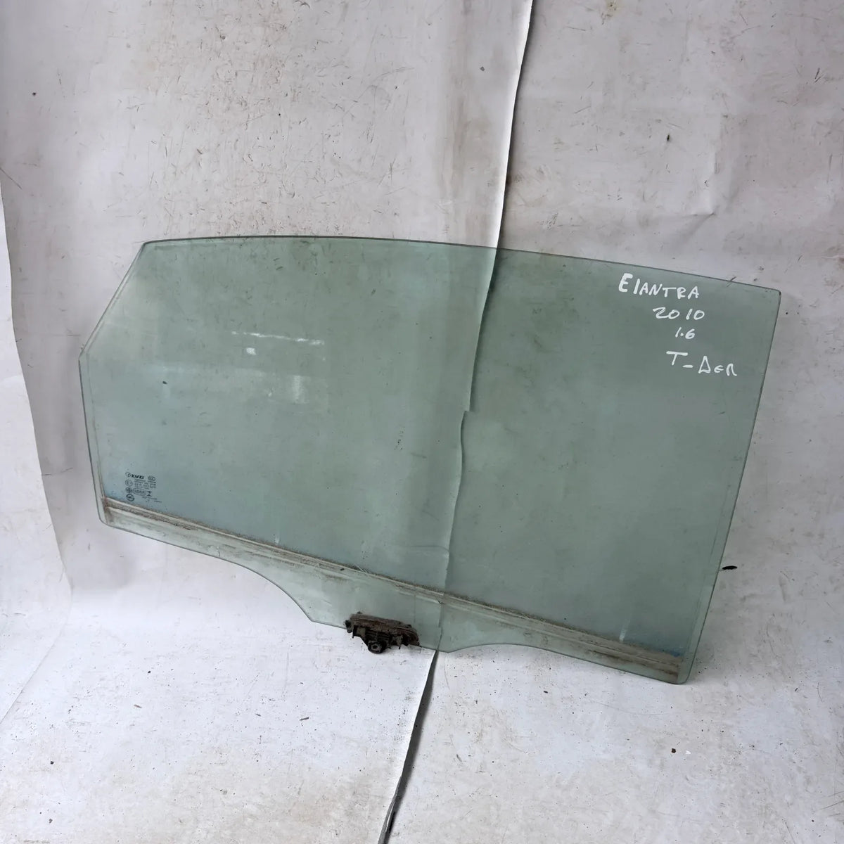 Vidrio puerta TRA-DER Hyundai Elantra 2010 - 1.6 4x2 Bencina Mecánico