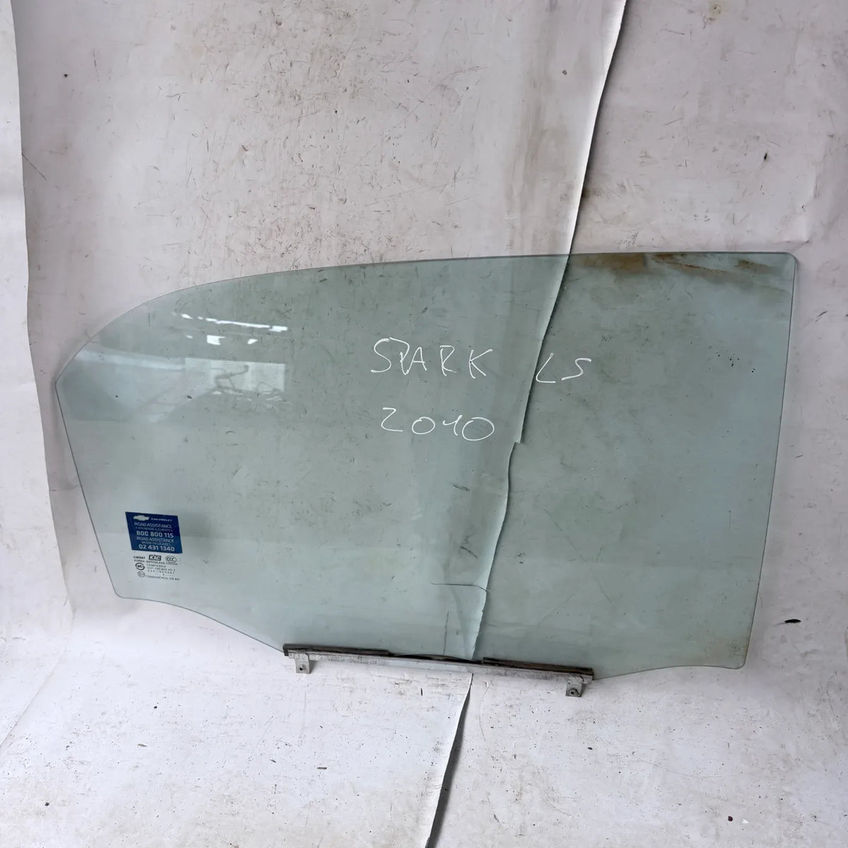 Vidrio puerta TRA-DER Chevrolet Spark LS 2010 - 4x2 Bencina Mecánico