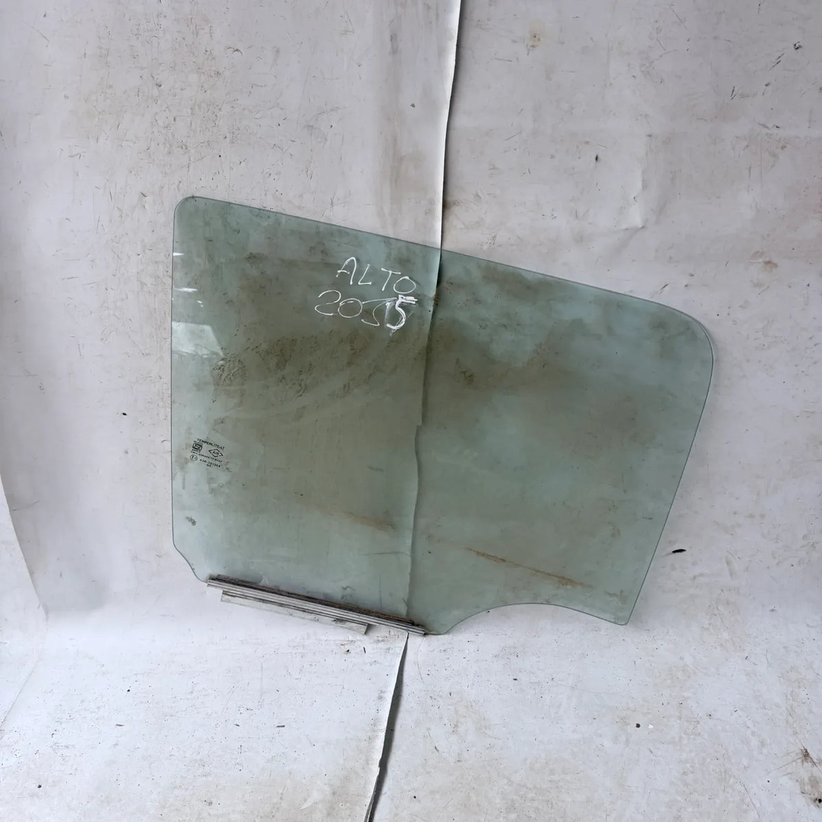 Vidrio puerta TRA-DER Suzuki Alto 2015 - 4x2 Bencina Mecánico