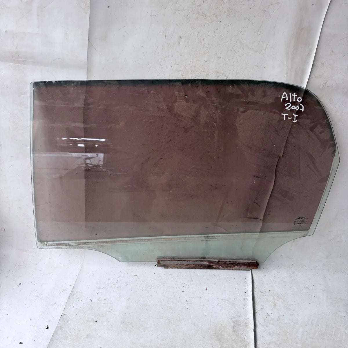 Vidrio puerta TRA-IZQ Suzuki Alto 2007 - 4x2 Bencina Mecánico