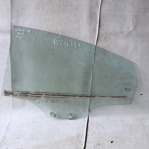 Vidrio puerta TRA-IZQ Hyundai Accent 2012 - 4x2 Bencina Mecánico