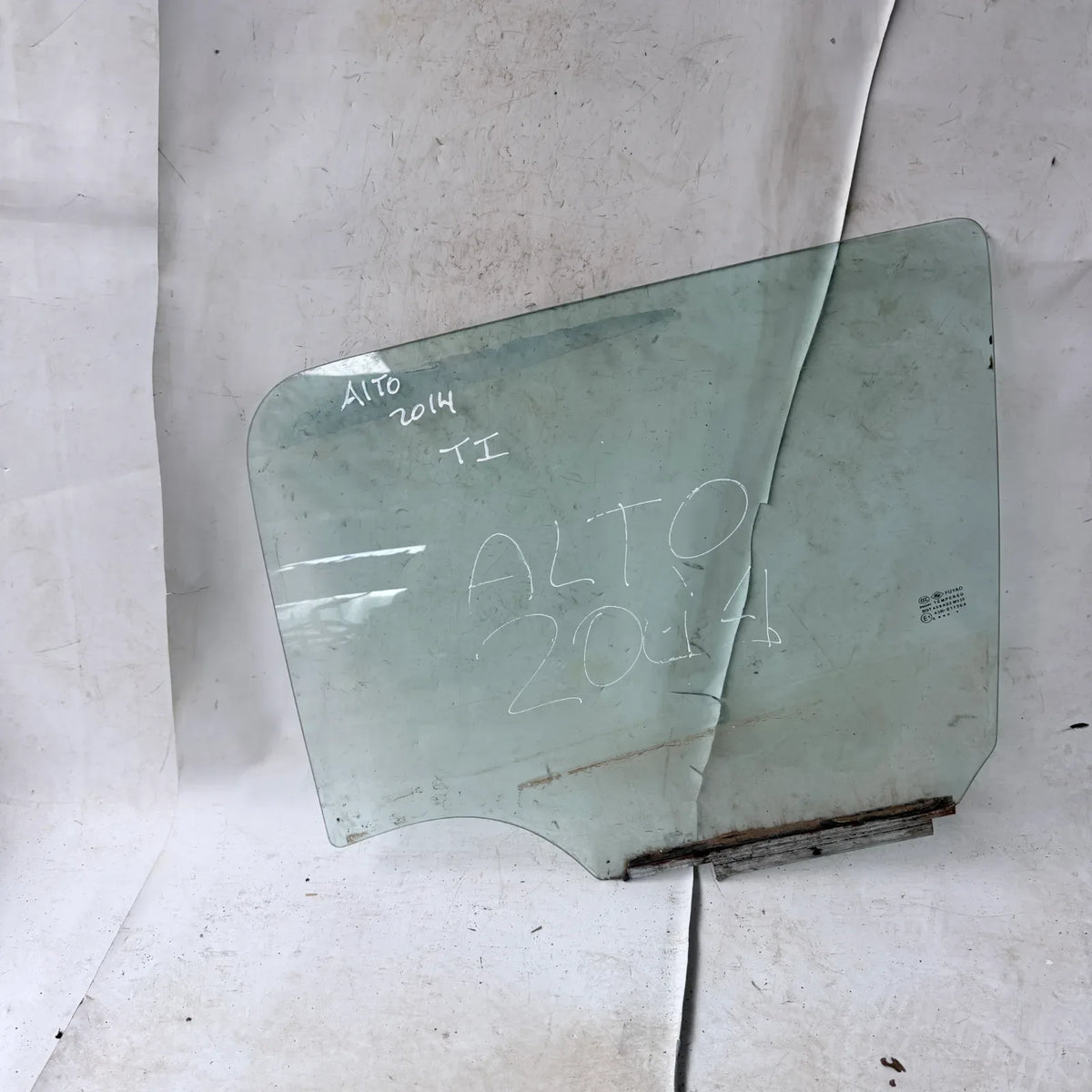 Vidrio puerta TRA-IZQ Suzuki Alto 2014 - 4x2 Bencina Mecánico