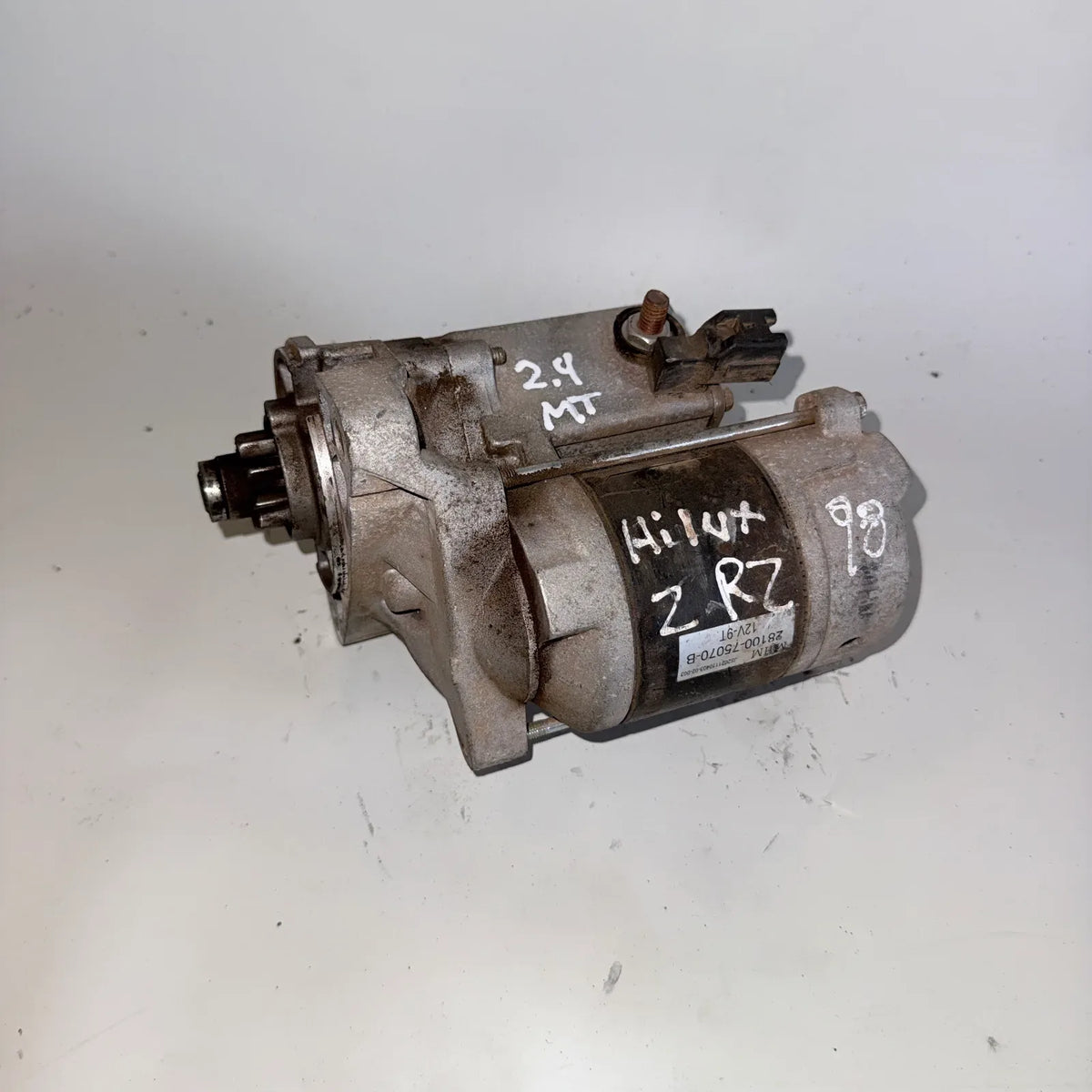 Motor de partida (Arranque) Toyota Hilux 1998 - 2.4 4x2 Bencina Mecánico