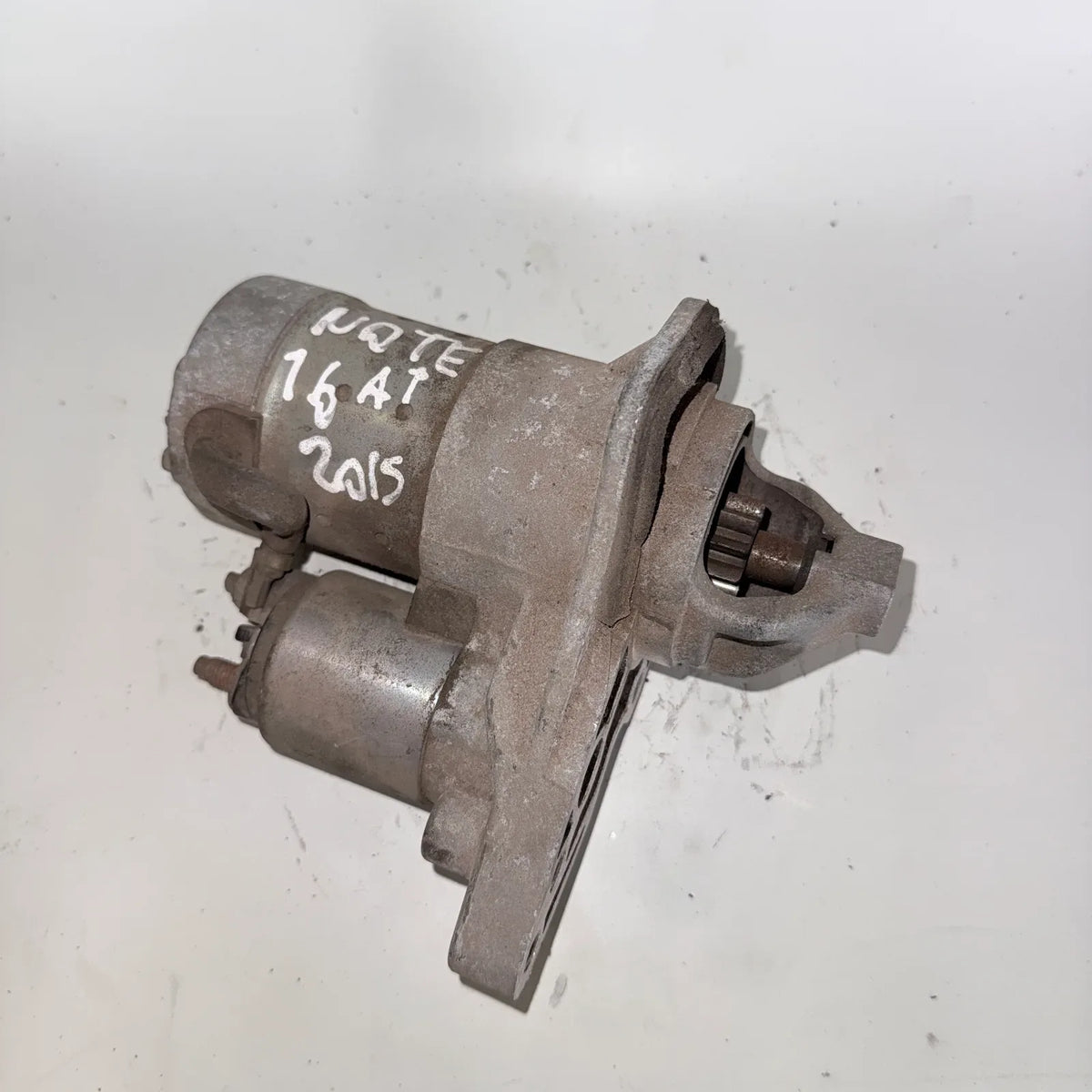Motor de partida (Arranque) Nissan Note 2015 - 1.6 4x2 Bencina Automático