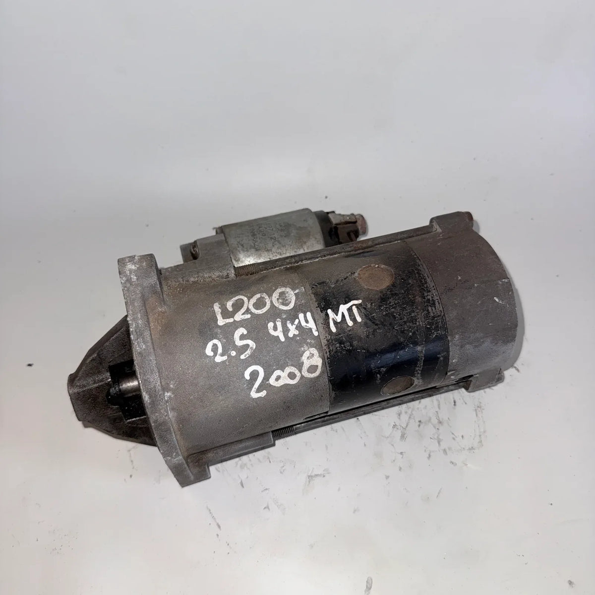 Motor de partida (Arranque) Mitsubishi L200 2008 - 2.5 4x4 Diesel Mecánico