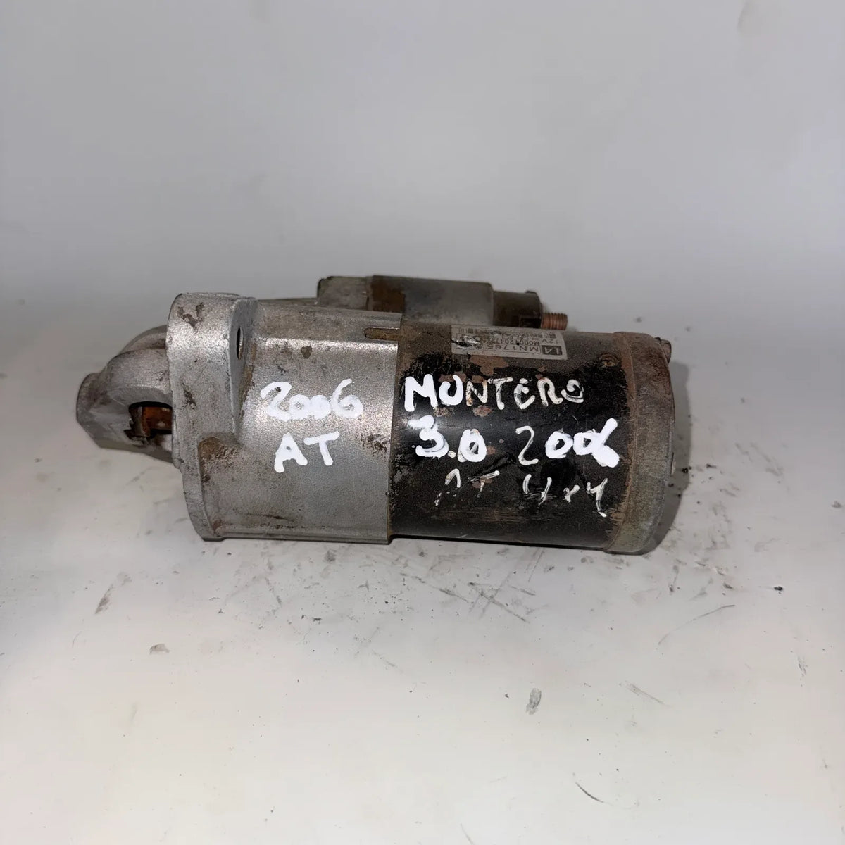 Motor de partida (Arranque) Mitsubishi Montero 2006 - 3.0 4x4 Bencina Automático