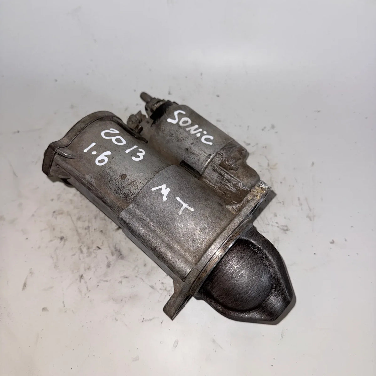 Motor de partida (Arranque) Chevrolet Sonic 2013 - 1.6 4x2 Bencina Mecánico