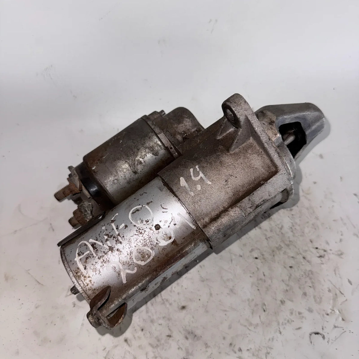 Motor de partida (Arranque) Chevrolet Aveo 2004 - 1.4 4x2 Bencina Mecánico