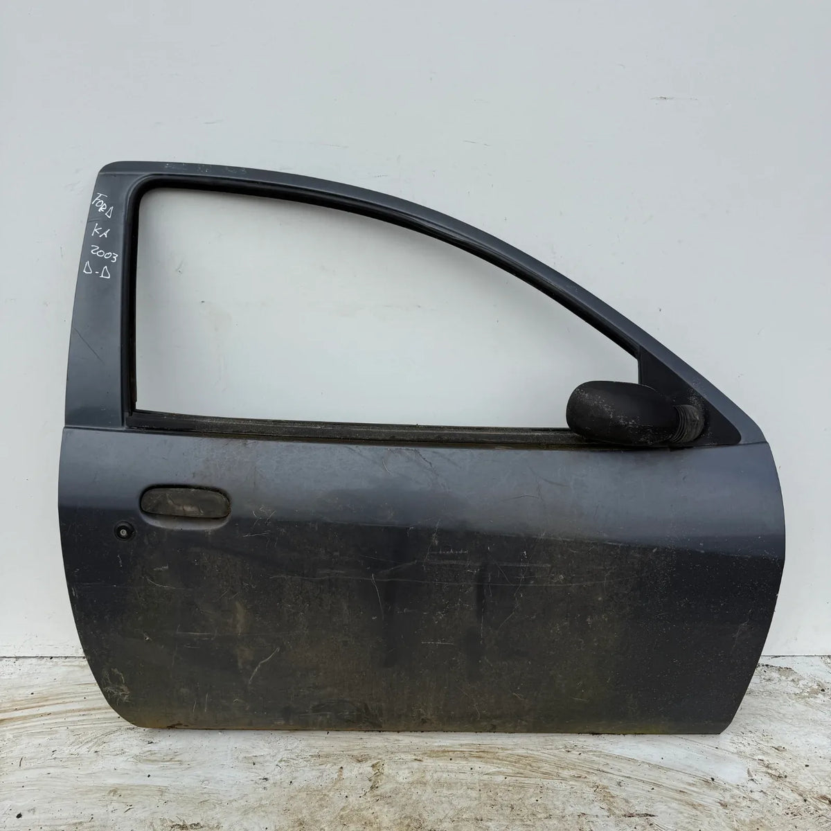 Puerta lata DELANTERA DERECHA Ford Ka 2003 - 4x2 Bencina Mecánico