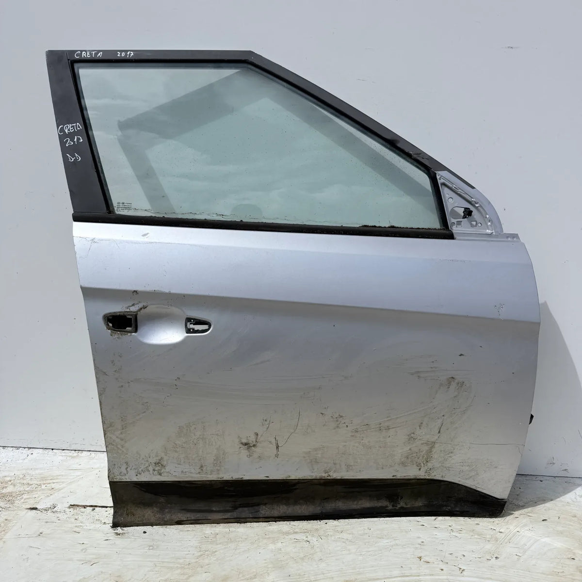 Puerta lata DELANTERA DERECHA Hyundai CRETA 2017 - 4x2 Bencina Mecánico