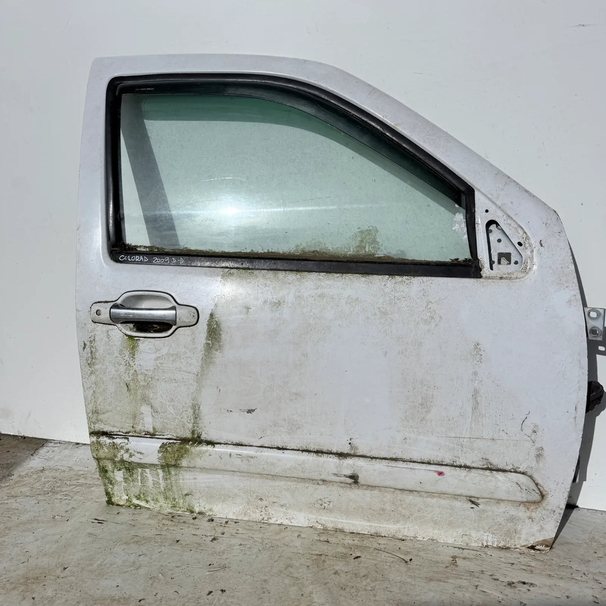 Puerta lata DELANTERA DERECHA Chevrolet Colorado 2009 - 4x2 Bencina Mecánico