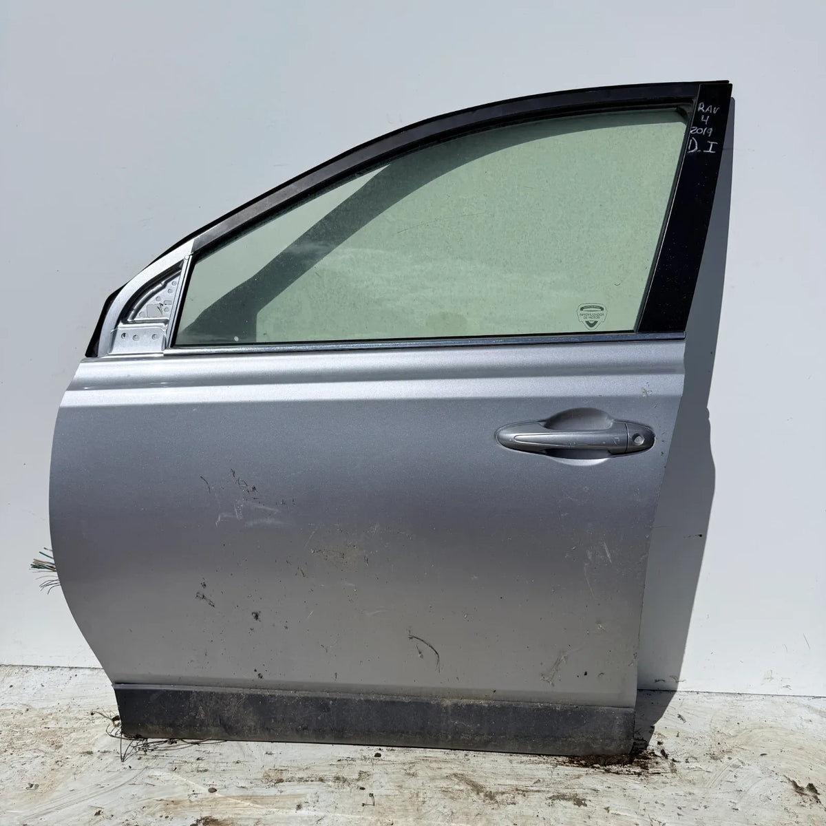 Puerta lata DELANTERA IZQUIERDA Toyota Rav4 2019 - 4x2 Bencina Mecánico