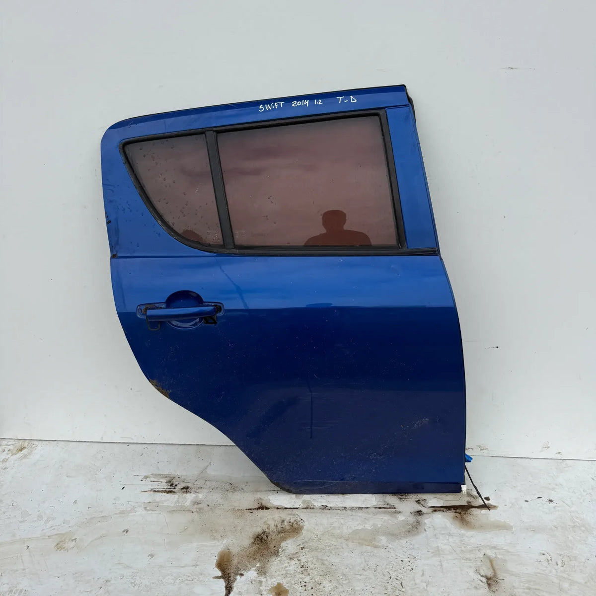 Puerta lata TRASERA DERECHA Suzuki Swift 2014 - 1.2 4x2 Bencina Mecánico