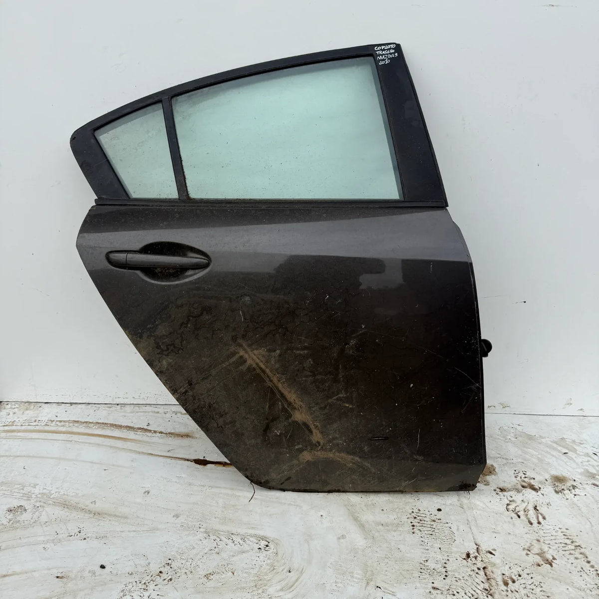 Puerta lata TRASERA DERECHA Mazda 3 2010 - 4x2 Bencina Mecánico