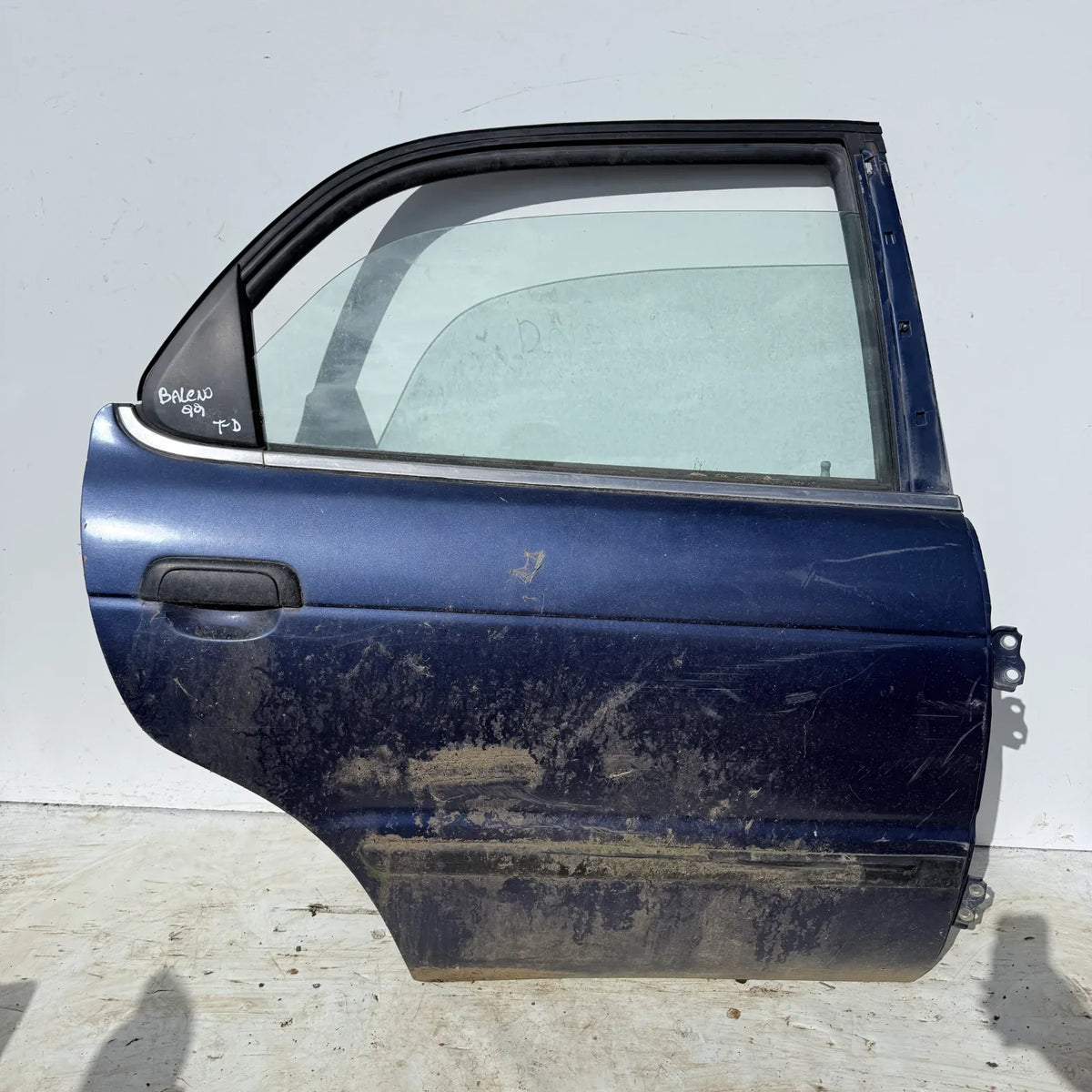 Puerta lata TRASERA DERECHA Suzuki Baleno 1999 - 4x2 Bencina Mecánico