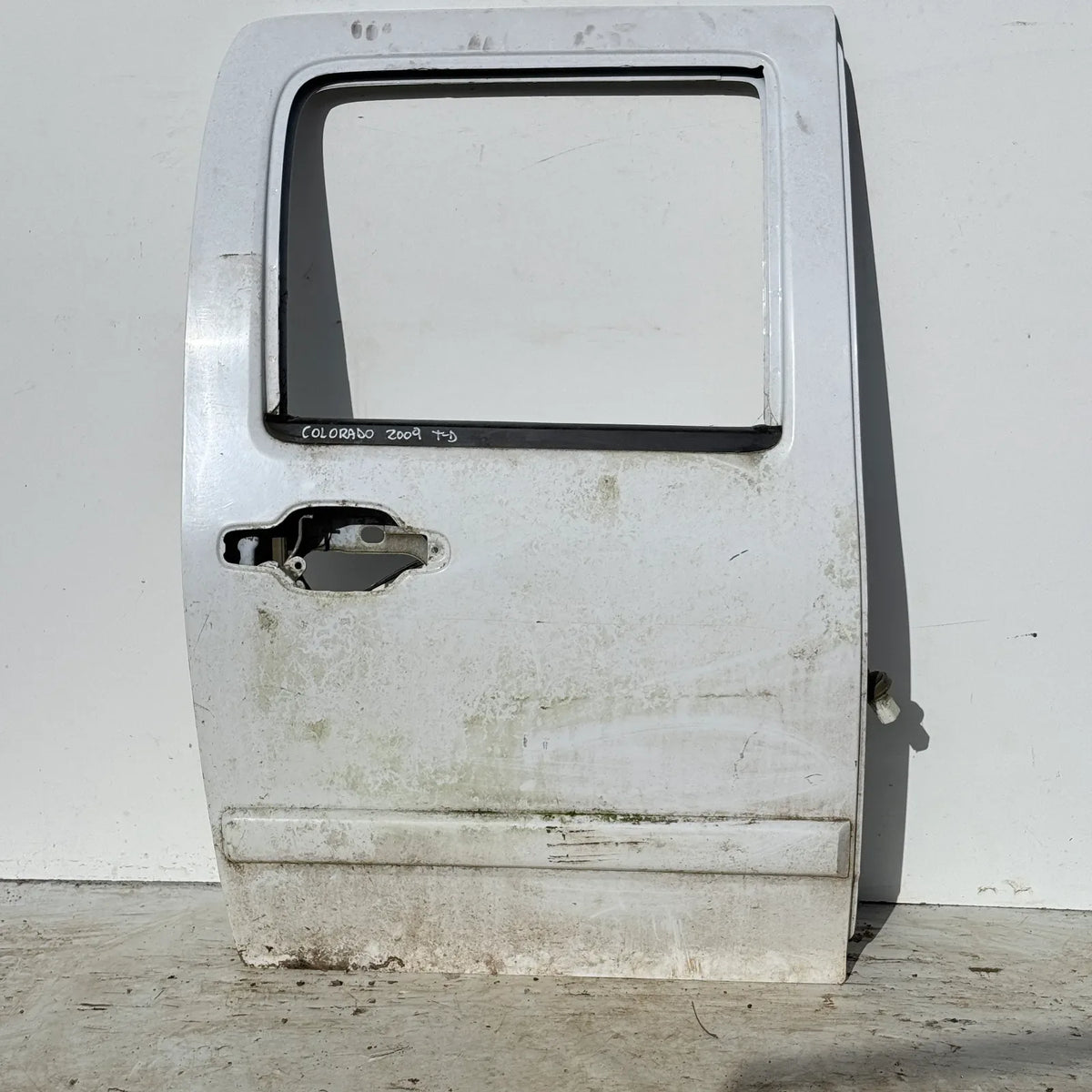 Puerta lata TRASERA DERECHA Chevrolet Colorado 2009 - 4x2 Bencina Mecánico