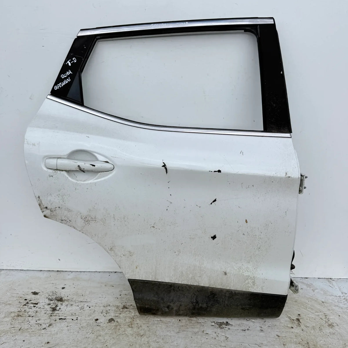 Puerta lata TRASERA DERECHA Nissan Qashqai 2019 - 4x2 Bencina Mecánico