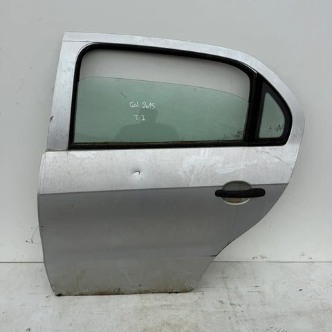 Puerta lata TRASERA IZQUIERDA Volkswagen Gol 2015 - 4x2 Bencina Mecánico