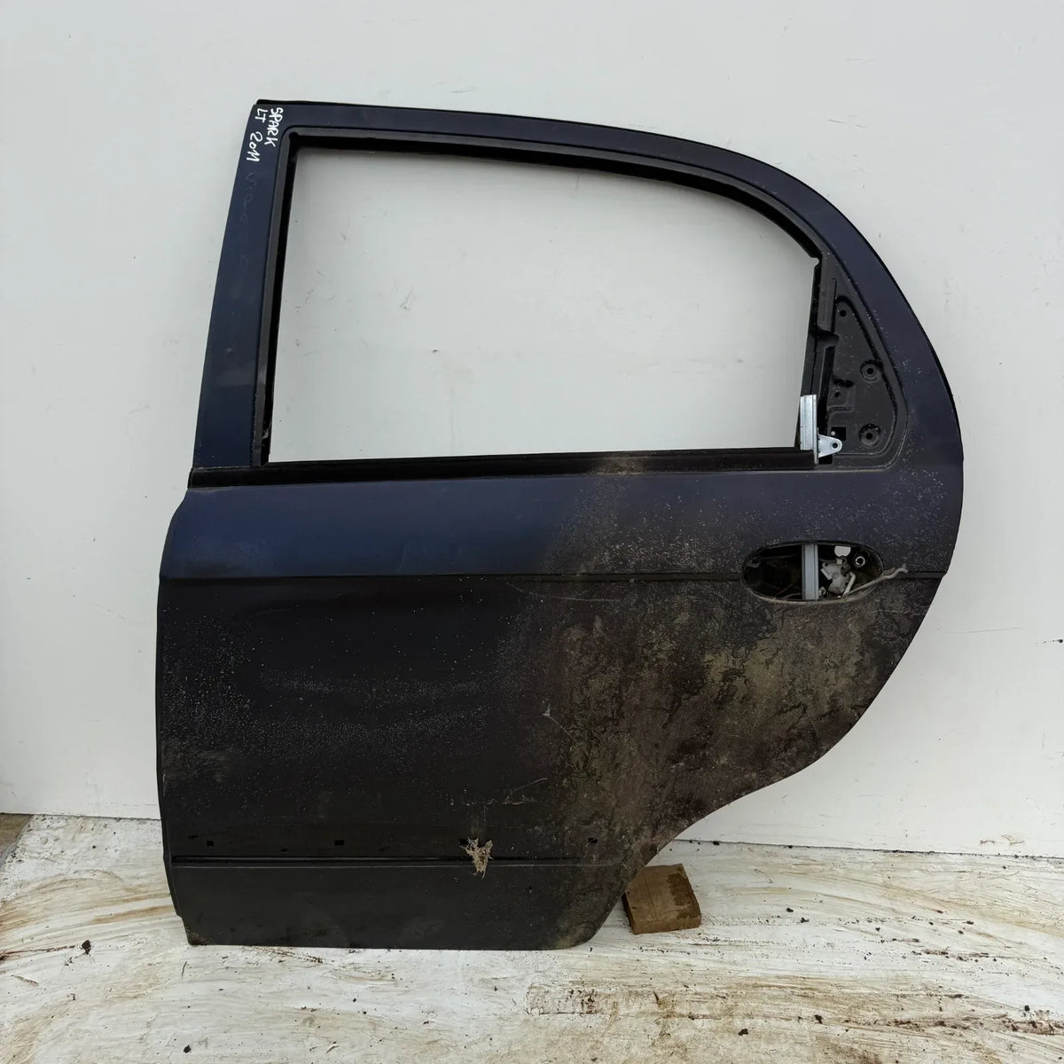 Puerta lata TRASERA IZQUIERDA Chevrolet Spark LT 2011 - 4x2 Bencina Mecánico