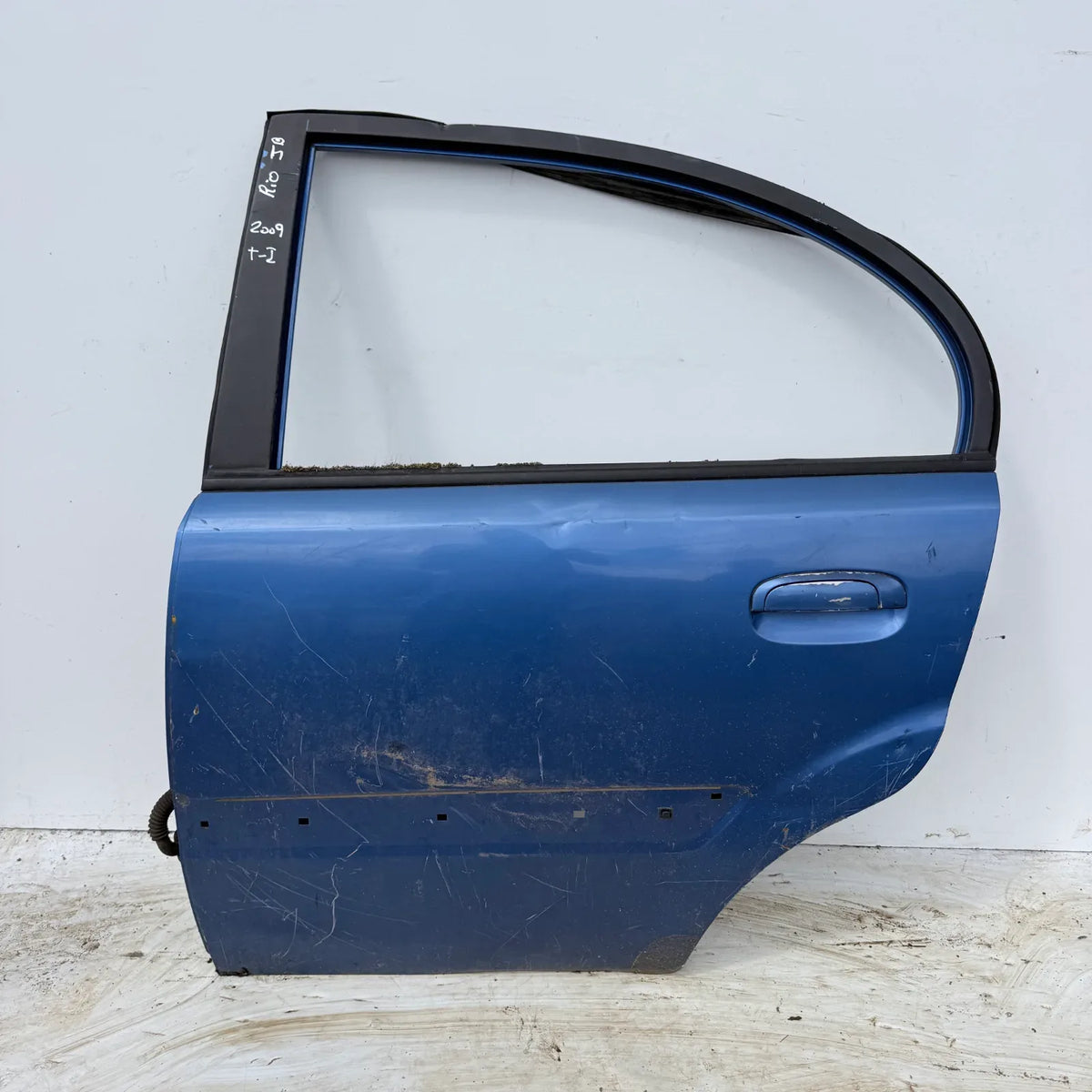 Puerta lata TRASERA IZQUIERDA Kia rio jb 2009 - 4x2 Bencina Mecánico