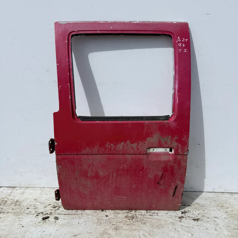 Puerta lata TRASERA IZQUIERDA Nissan D21 1997 - 4x2 Bencina Mecánico