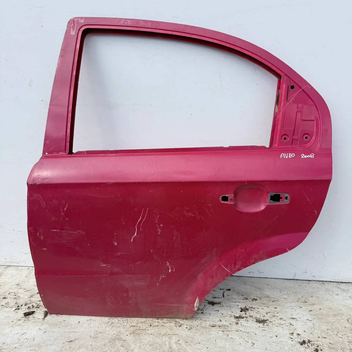 Puerta lata TRASERA IZQUIERDA Chevrolet Aveo 2008 - 4x2 Bencina Mecánico