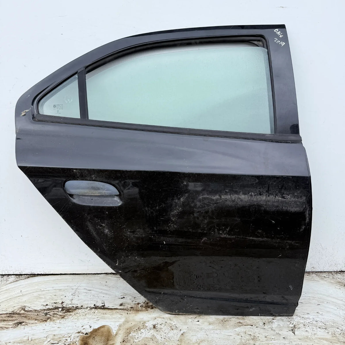 Puerta lata TRASERA DERECHA Chevrolet ONIX 2019 - 4x2 Bencina Mecánico