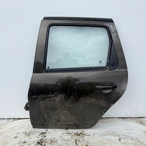 Puerta lata TRASERA IZQUIERDA Renault Duster 2015 - 4x2 Bencina Mecánico