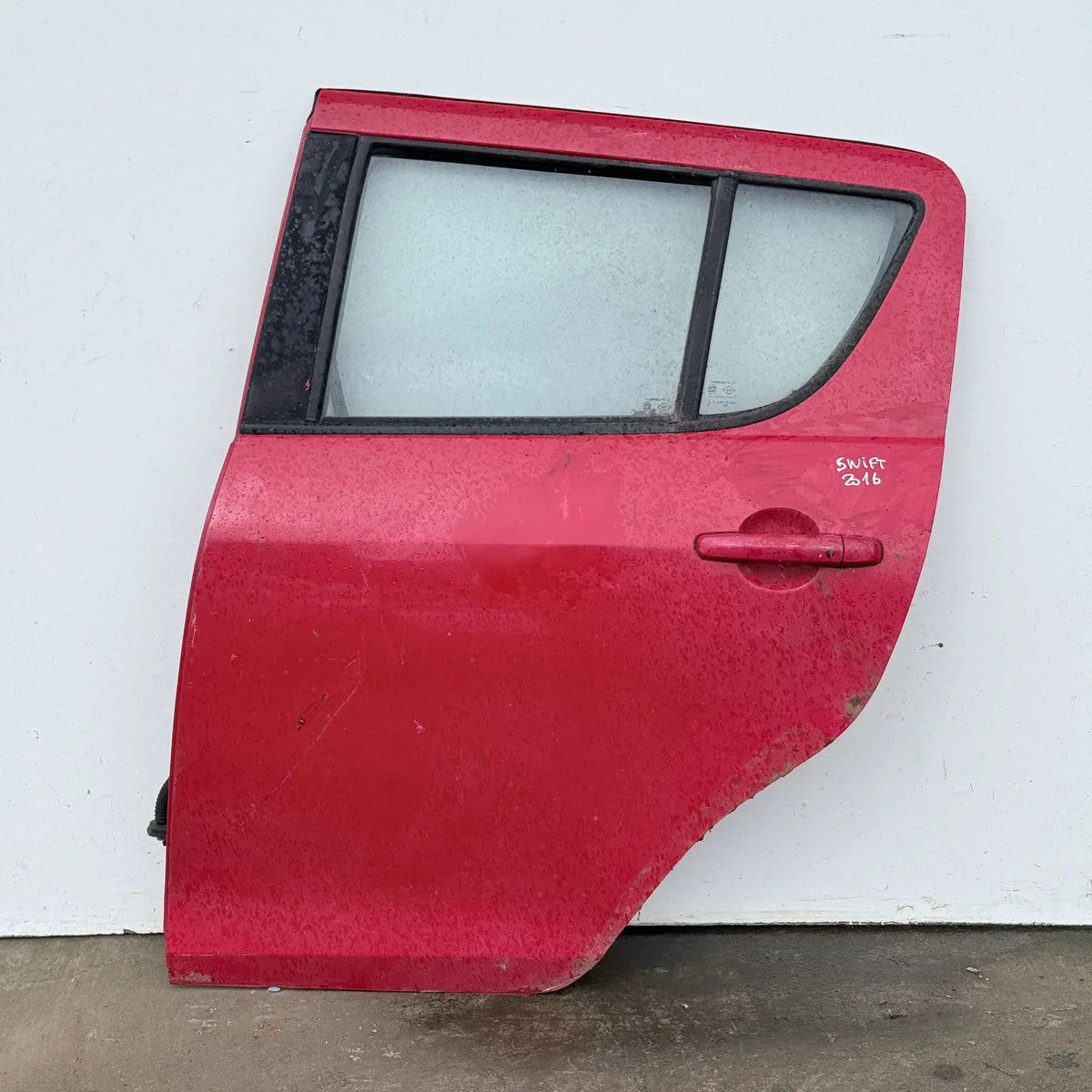 Puerta lata TRASERA IZQUIERDA Suzuki Swift 2016 - 4x2 Bencina Mecánico