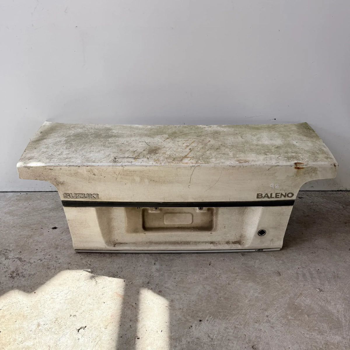 TAPA MALETA Suzuki Baleno 1998 - 4x2 Bencina Mecánico