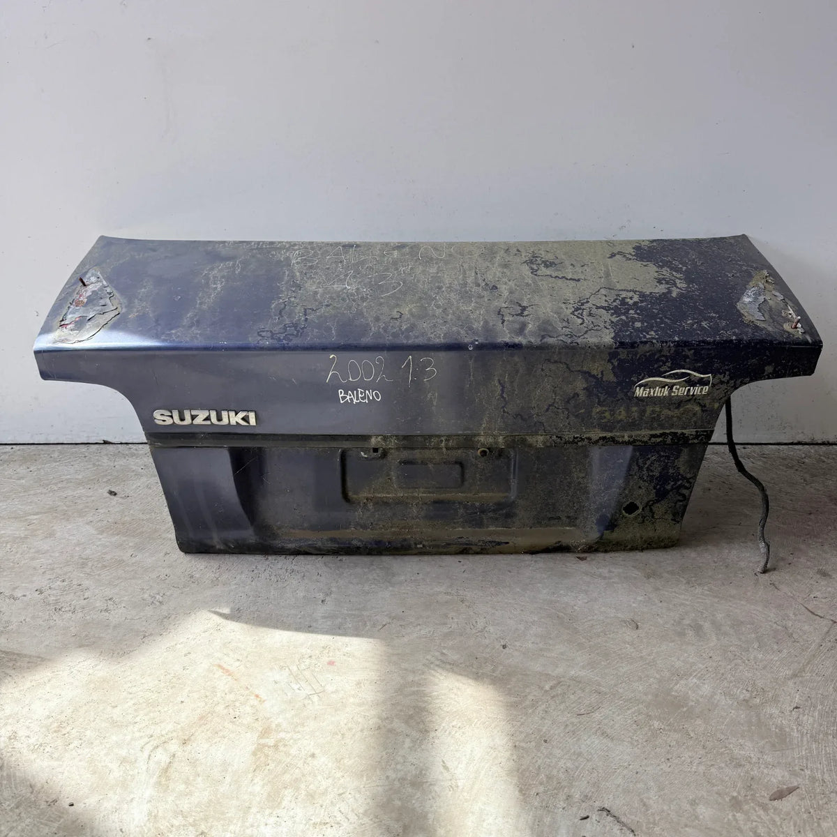 TAPA MALETA Suzuki Baleno 2002 - 4x2 Bencina Mecánico
