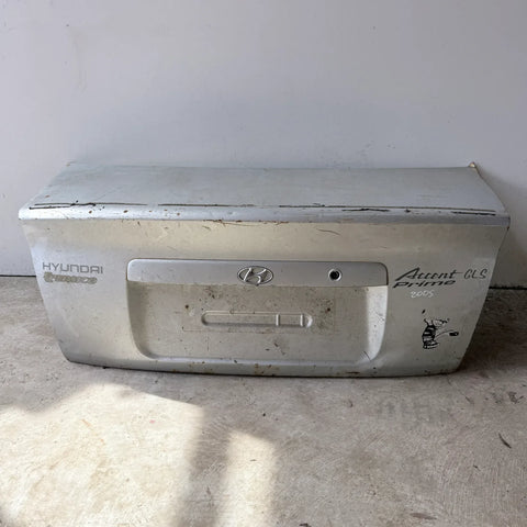 TAPA MALETA Hyundai Accent 2005 - 4x2 Bencina Mecánico