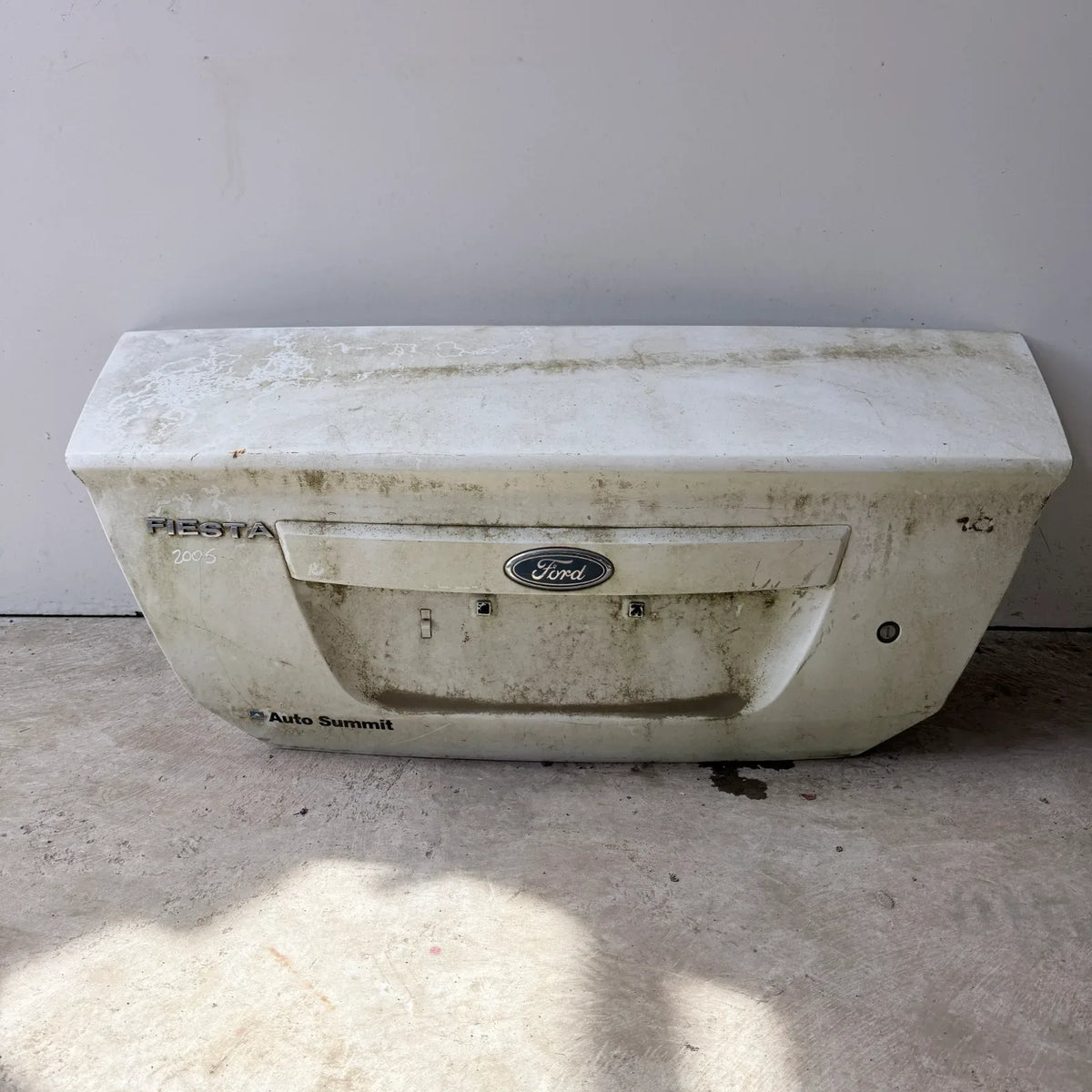 TAPA MALETA Ford Fiesta 2005 - 4x2 Bencina Mecánico