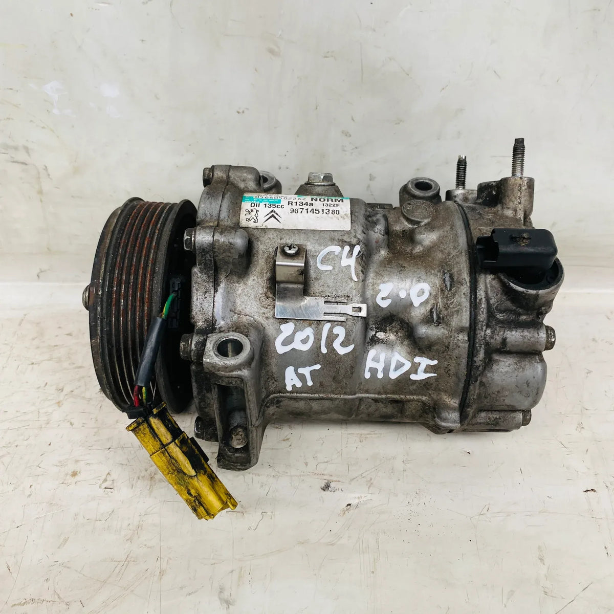 COMPRESOR A/C Citroen C4 2012 - 2.0 4x2 Diesel Automático