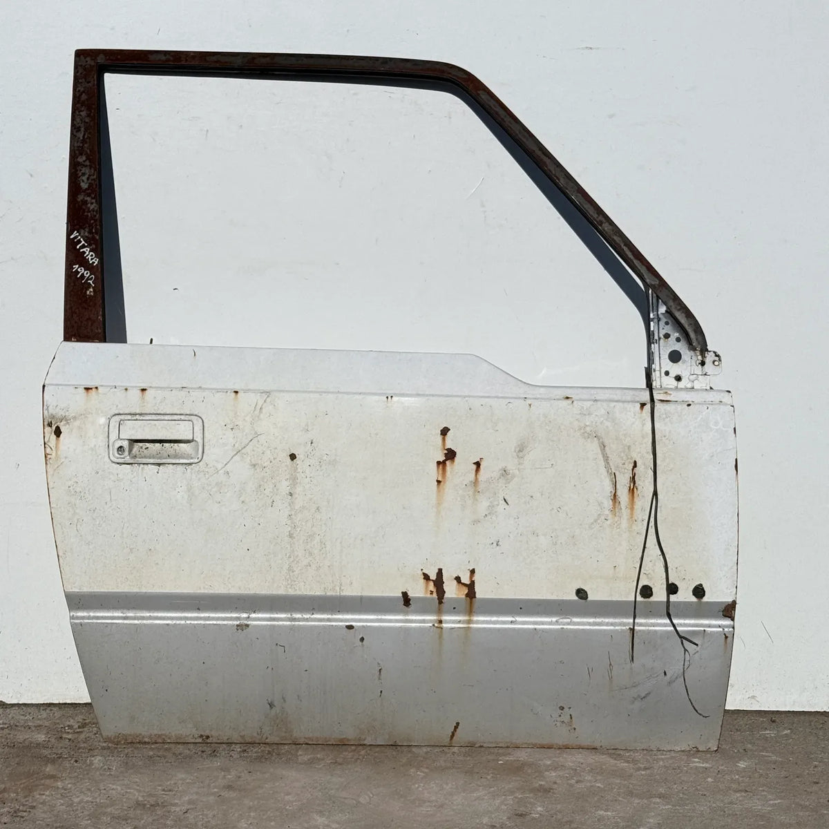 Puerta lata DELANTERA DERECHA Suzuki Vitara 1992 - 4x2 Bencina Mecánico