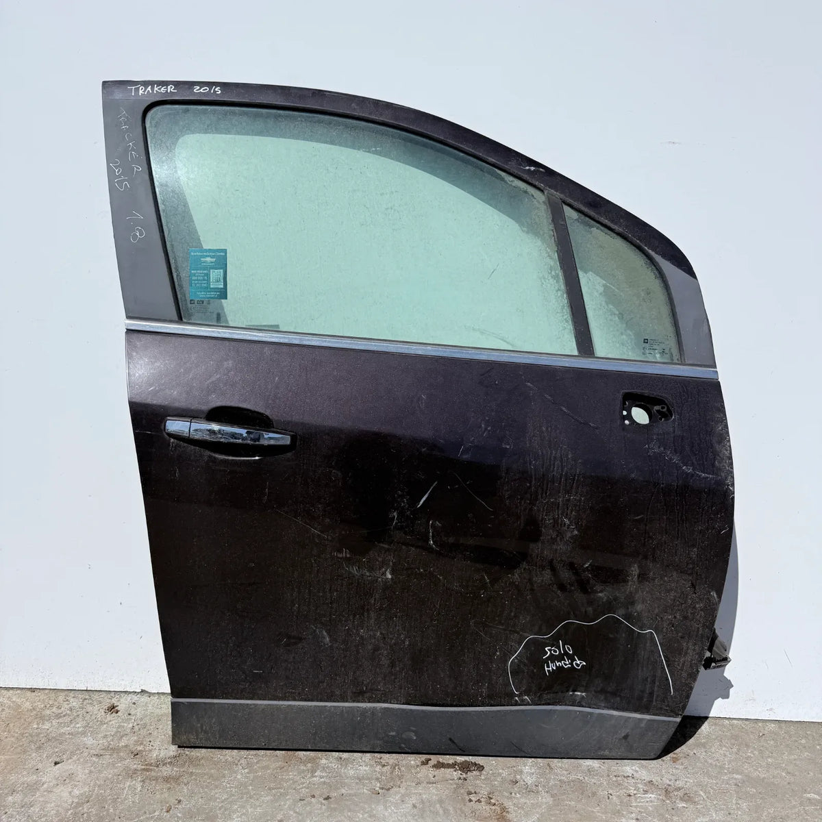 Puerta lata DELANTERA DERECHA Chevrolet Tracker 2015 - 1.8 4x2 Bencina Mecánico