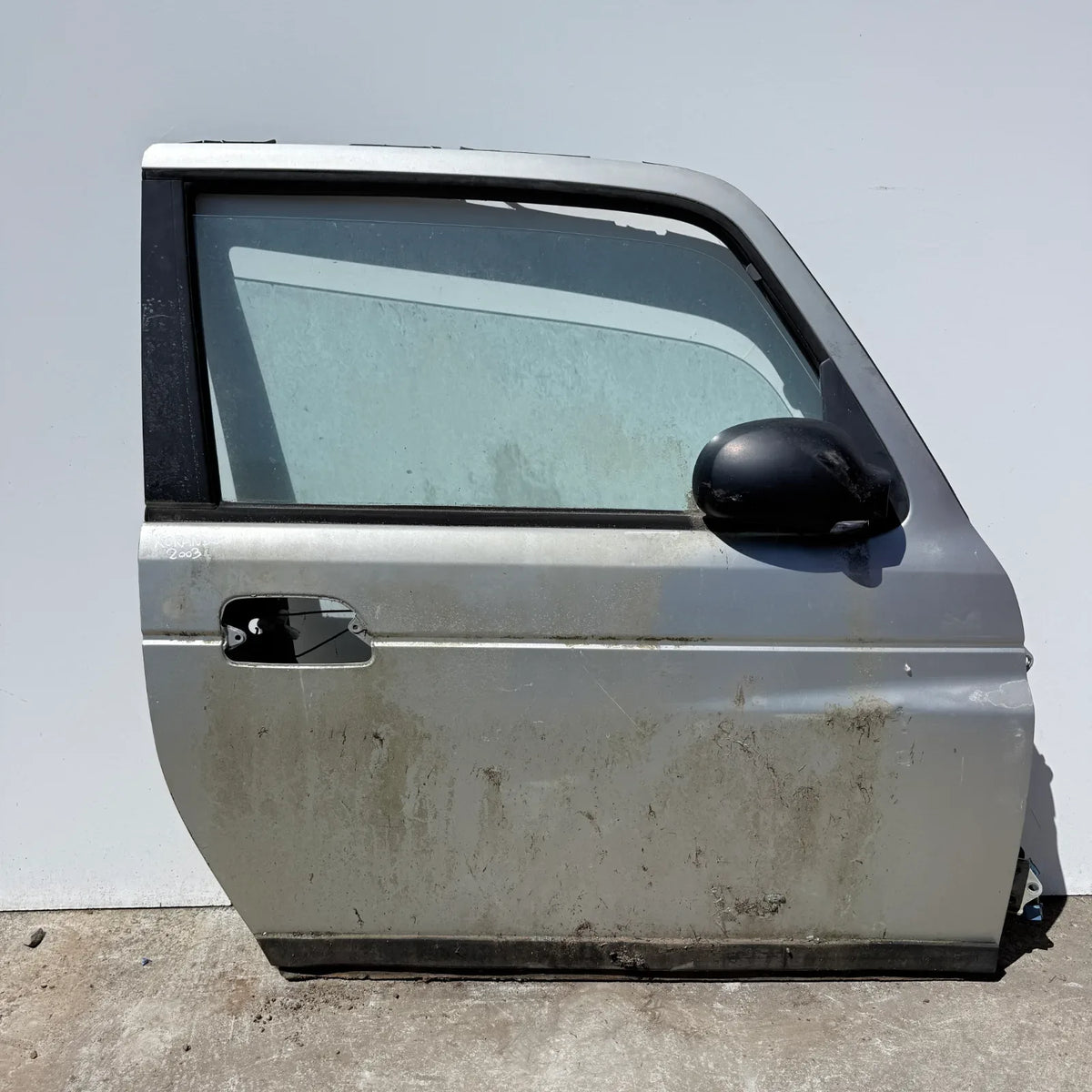 Puerta lata DELANTERA DERECHA Ssangyong Korando 2003 - 4x2 Diesel Mecánico