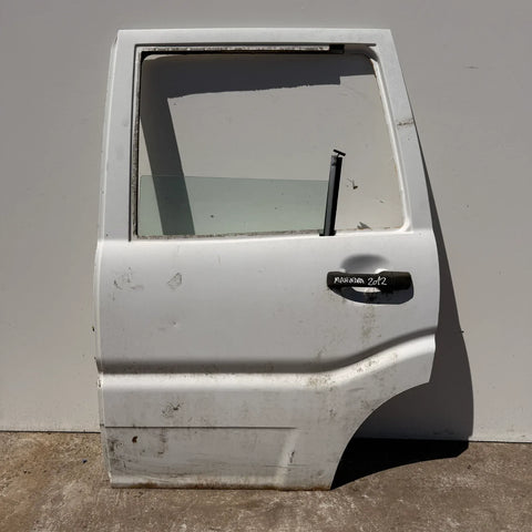Puerta lata TRASERA IZQUIERDA Mahindra Pickup 2012 - 4x2 Diesel Mecánico