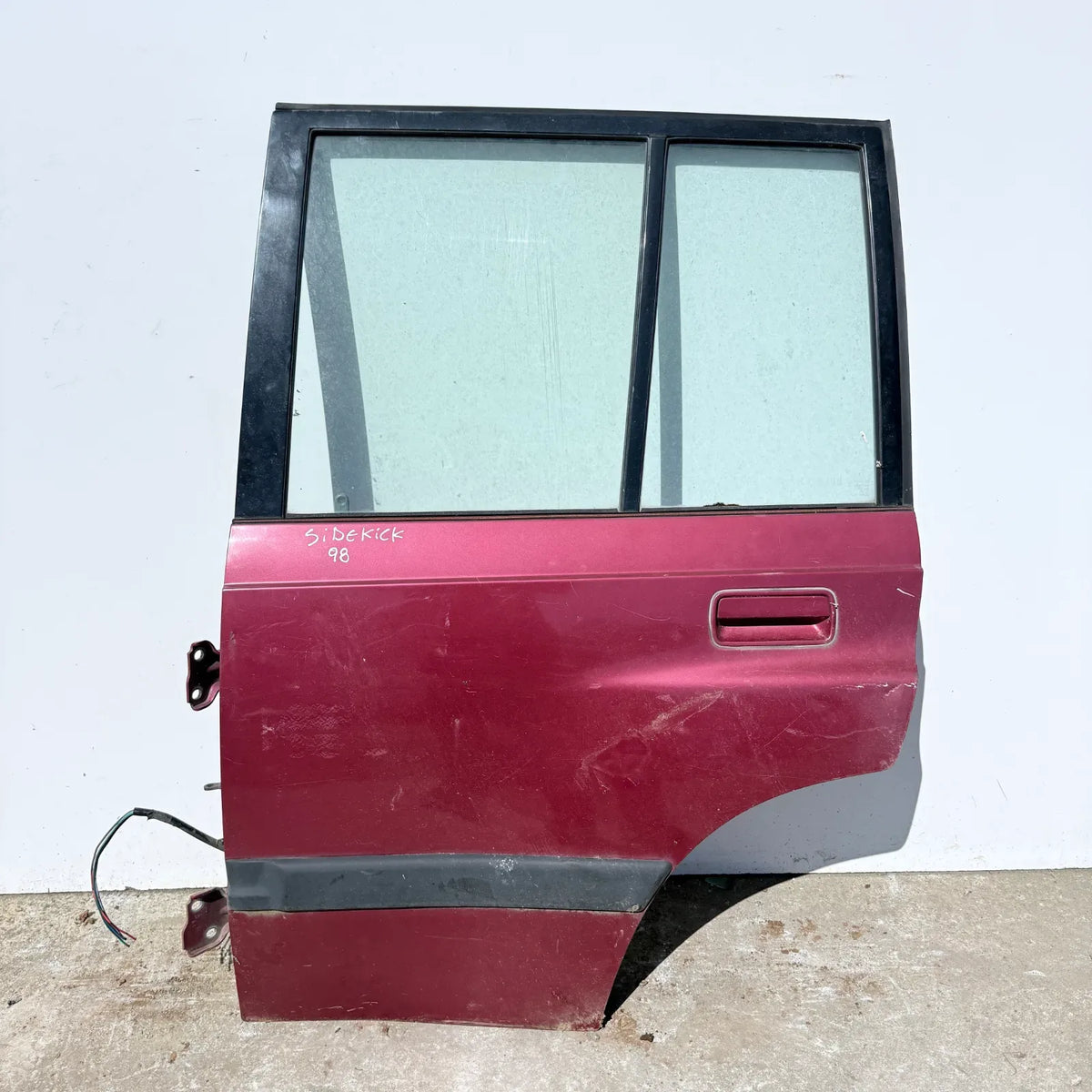 Puerta lata TRASERA IZQUIERDA Suzuki SIDEKICK 1998 - 4x2 Bencina Mecánico