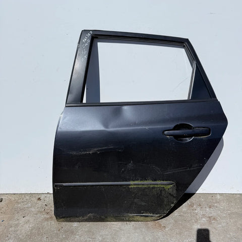Puerta lata TRASERA IZQUIERDA Mazda 3 2007 - 4x2 Bencina Mecánico