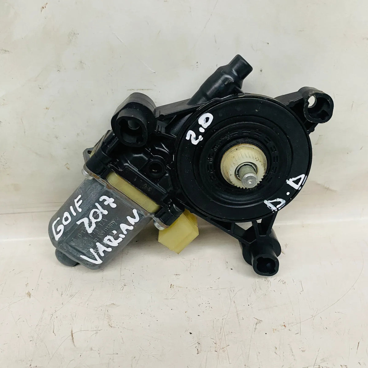 MOTOR ALZAVIDRIO DEL-DER Volkswagen Golf 2017 - 2.0 4x2 Diesel Automático