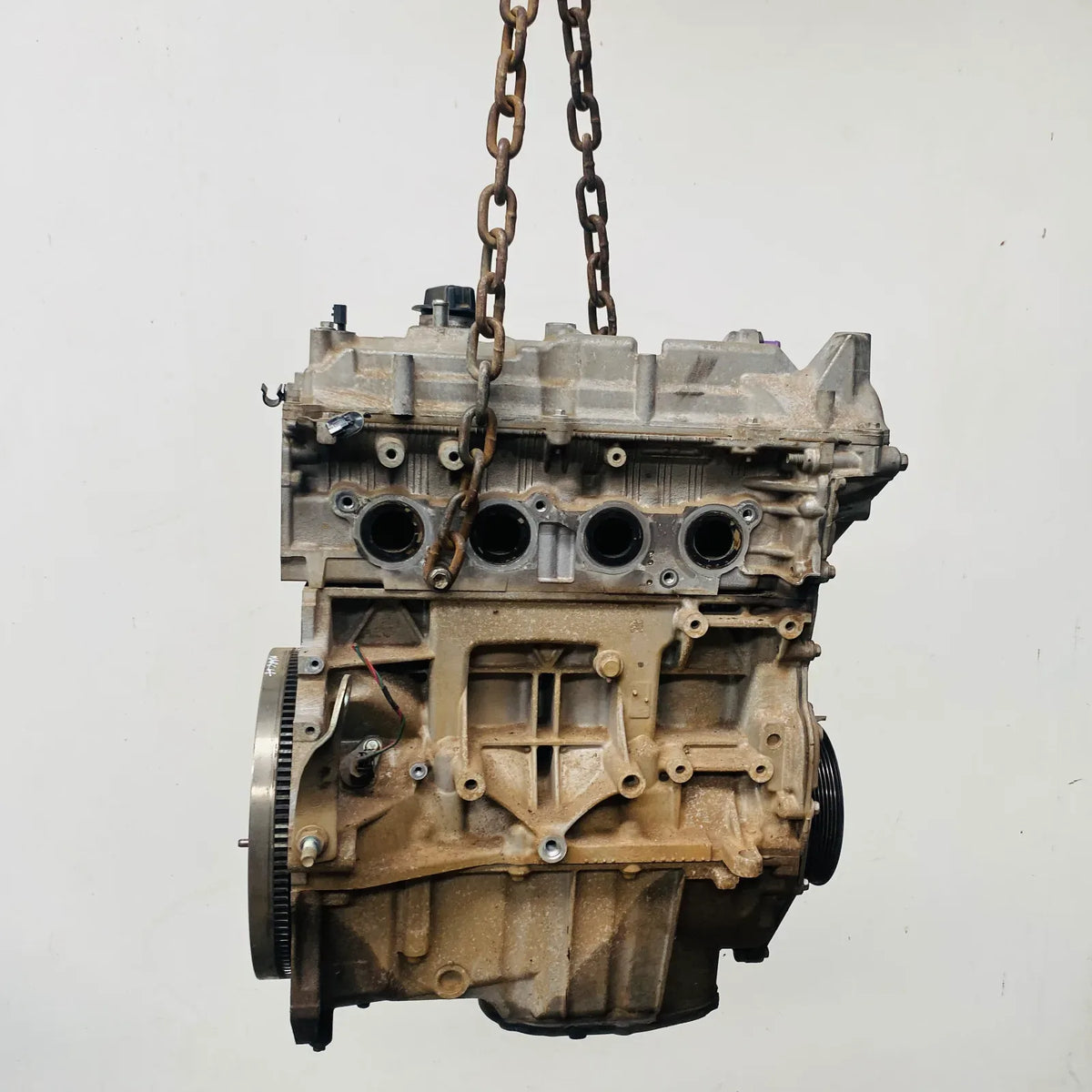 Motor Sin Accesorios Nissan March 2013 - 1.6 4x2 Bencina Mecánico